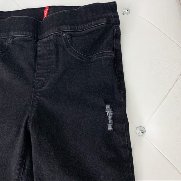 Spanx $128 Distressed Stretch Skinny Ankle Jeans Frayed Hem Faded Black X-Small - Picture 4 of 8